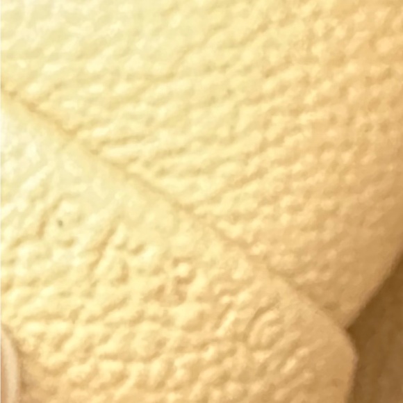 Louis Vuitton Cosmetic Pouch - MM Monogram with dust bag and tags. - Picture 7 of 7